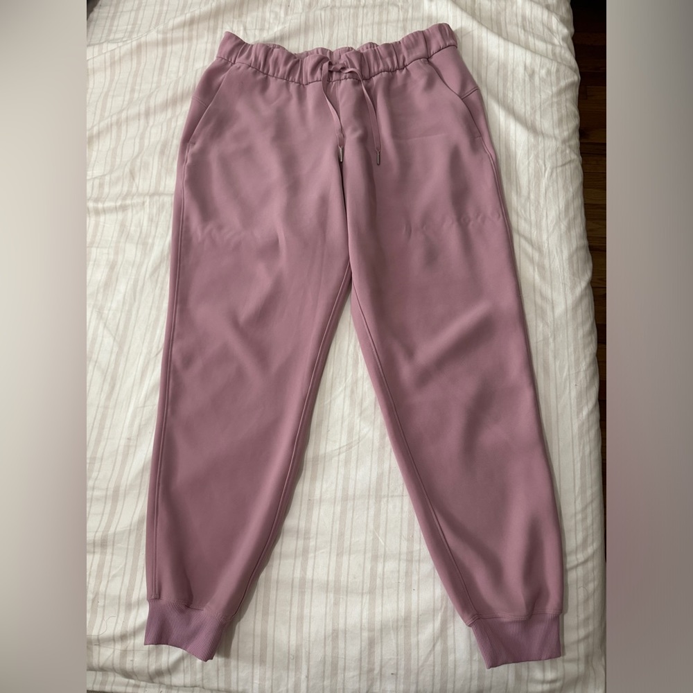Lululemon pants size 10